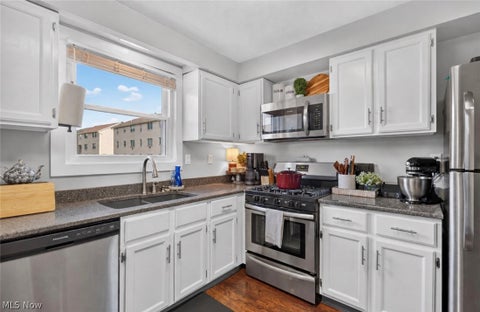 Tiny photo for 7349 Eisenhower Drive #2, Boardman, OH 44512 (MLS # 5239744)