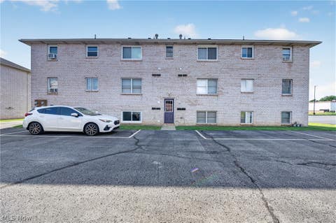 Tiny photo for 7349 Eisenhower Drive #2, Boardman, OH 44512 (MLS # 5239744)