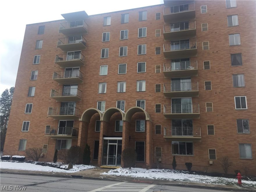 Great location.  Tranquil setting.  Maintenance free living in downtown Berea. Great for starters or retirees.  Cute 2 bedroom, 1.5 bath condo on the 2nd floor. Furnace and central air, new in 2015. Newer windows. Stove, dishwasher, microwave & refrigerator, all stay.  Ample cupboard and counter space.  You pay only electric and cable. This unit has a balcony overlooking the treed entrance to the Metroparks.  Garage parking when available, but ample outdoor parking is readily available. Convenient and in walking distance to most amenities. The Metroparks, steps away.