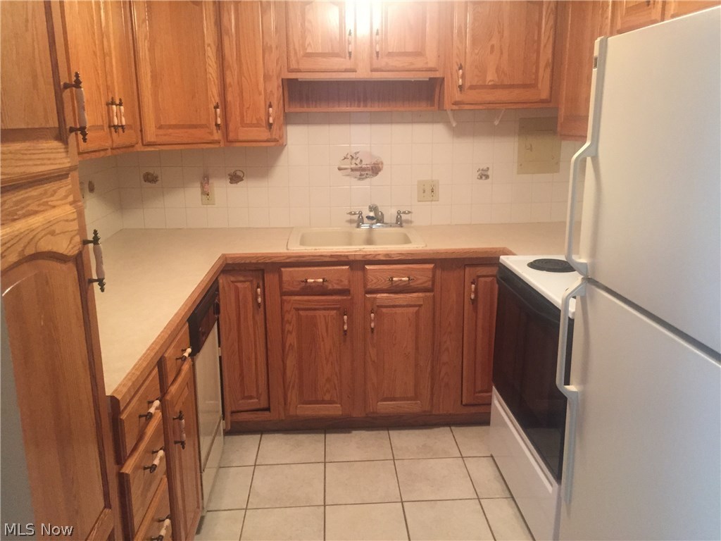 Baldwin House Condo - Residential