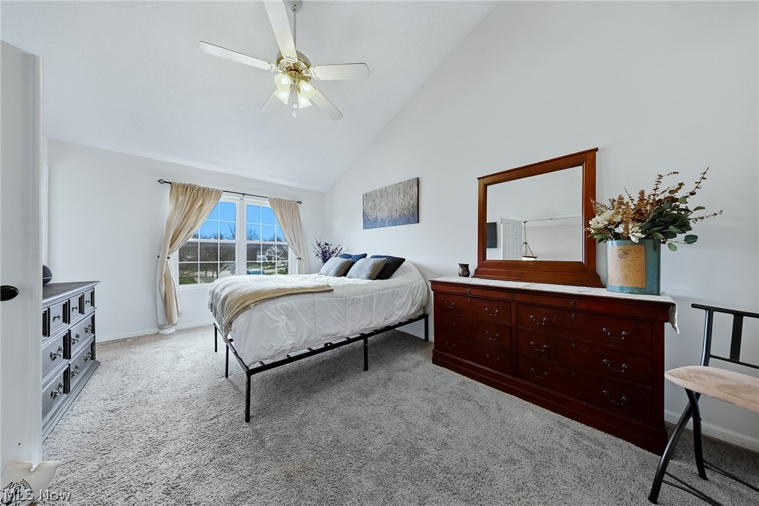 Oak Tree Vill - Residential