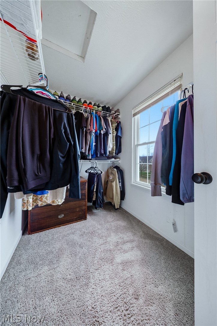 Oak Tree Vill - Residential