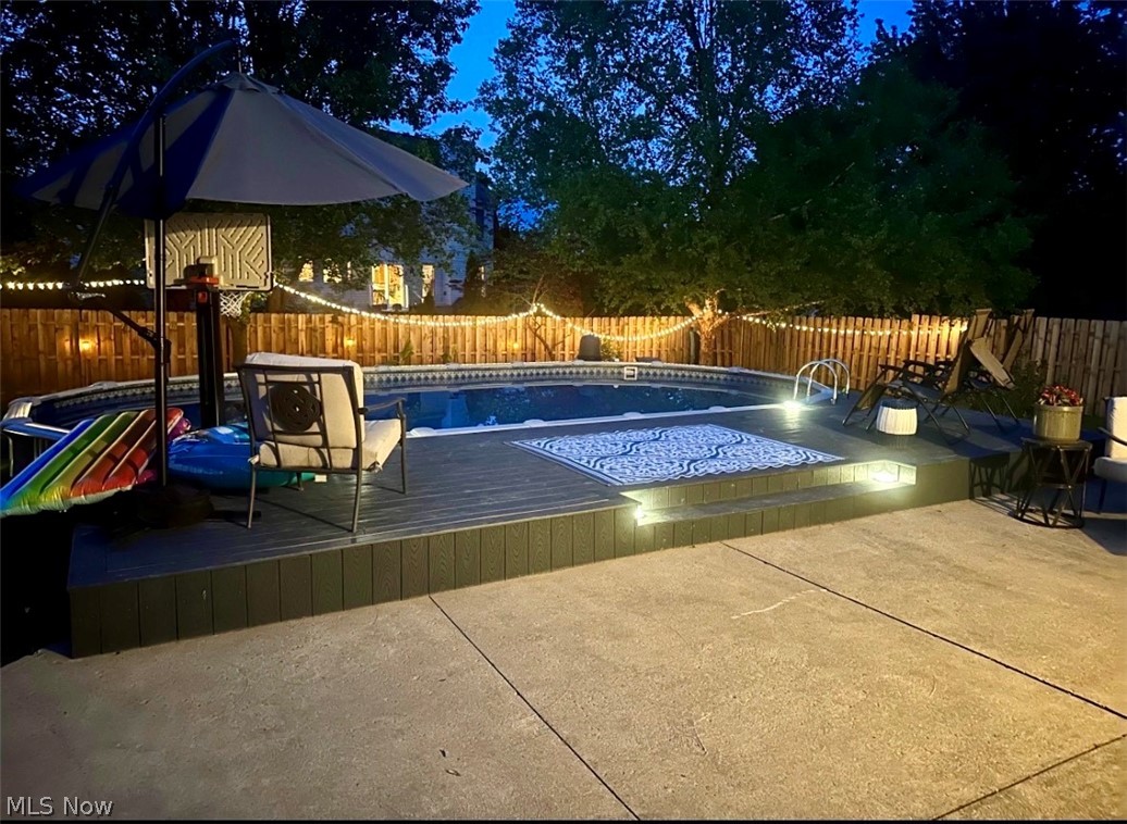 Oak Tree Vill - Residential