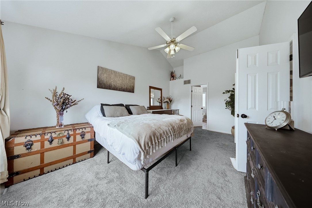 Oak Tree Vill - Residential