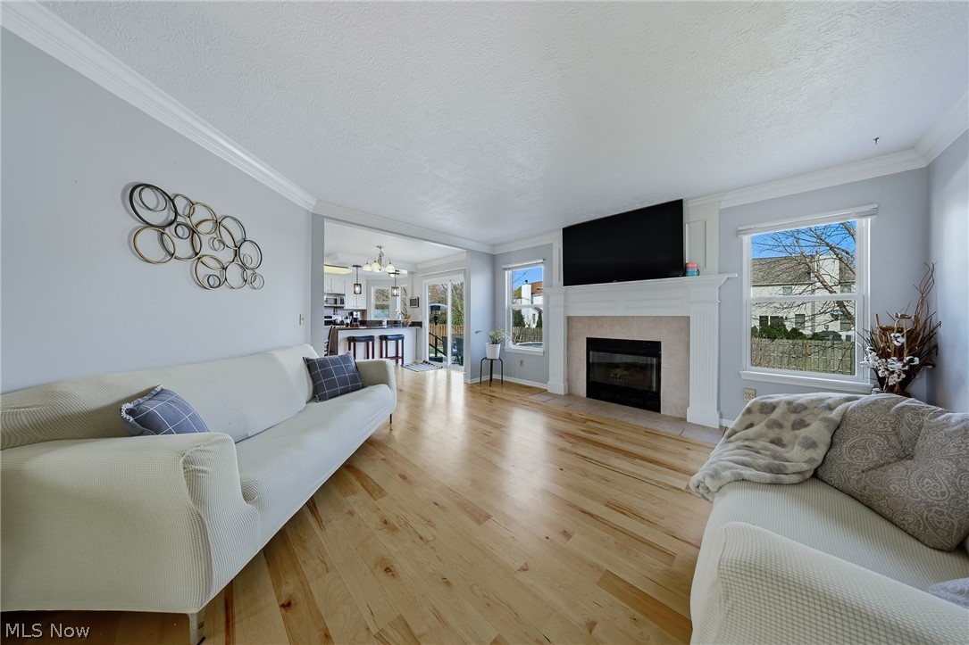 Oak Tree Vill - Residential