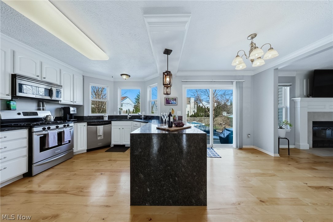 Oak Tree Vill - Residential