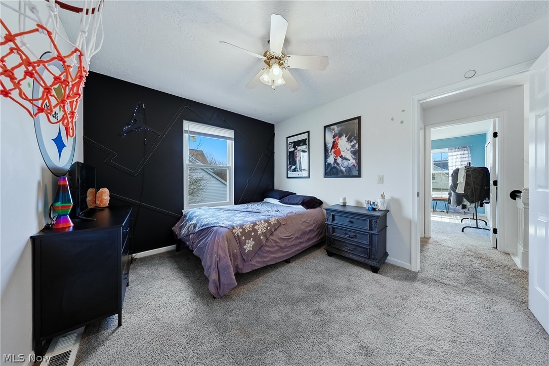 Oak Tree Vill - Residential