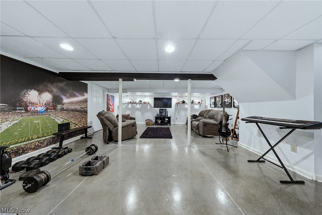 Oak Tree Vill - Residential