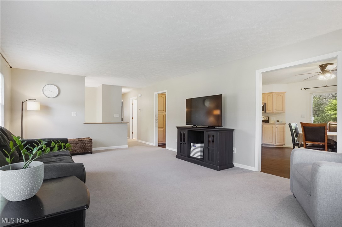 556 Timothy Drive, Tallmadge, Ohio image 5