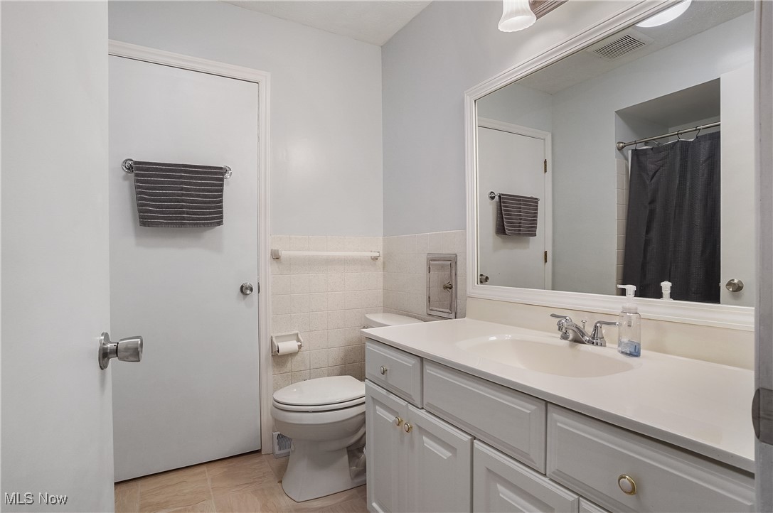 556 Timothy Drive, Tallmadge, Ohio image 12