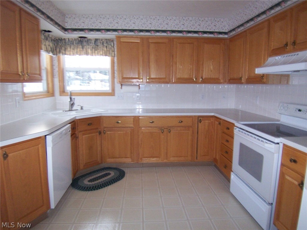 Woodbury Condo - Residential