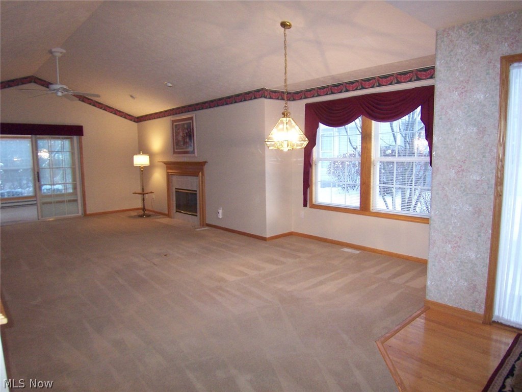 Woodbury Condo - Residential