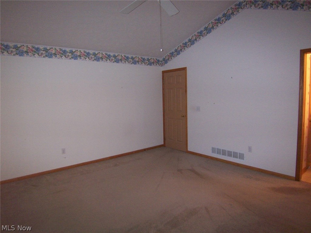 Woodbury Condo - Residential