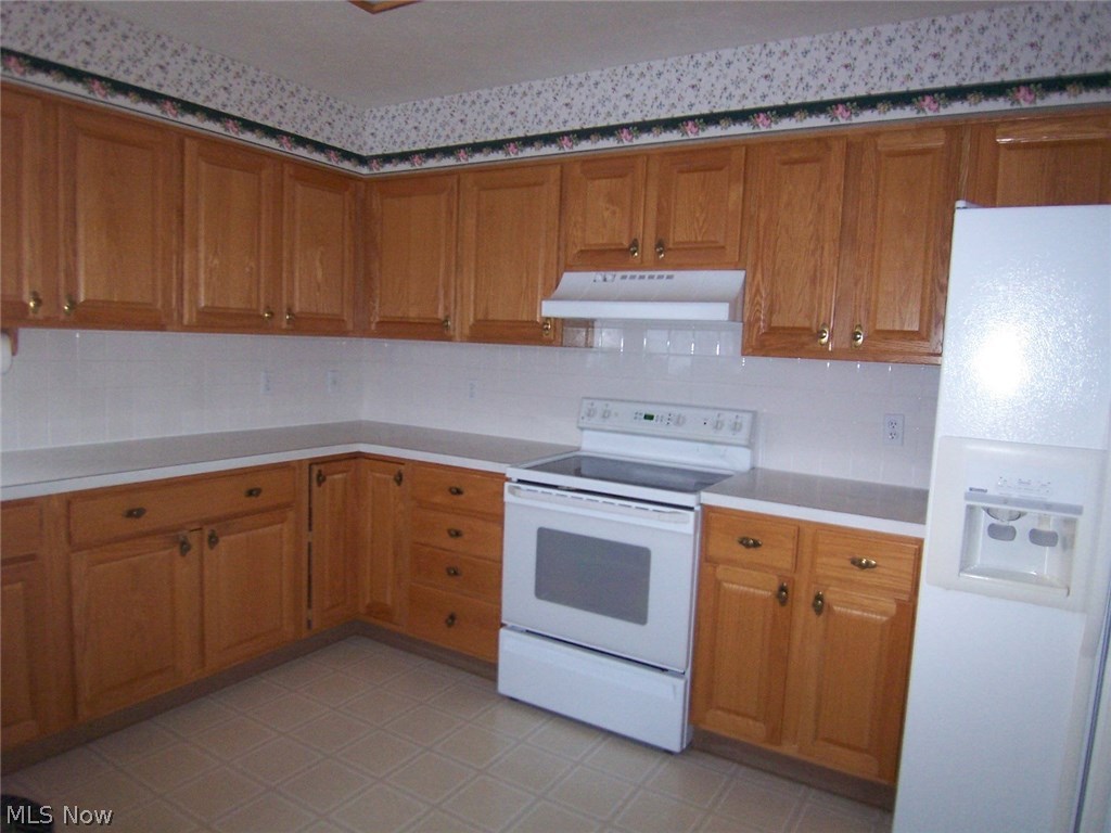 Woodbury Condo - Residential