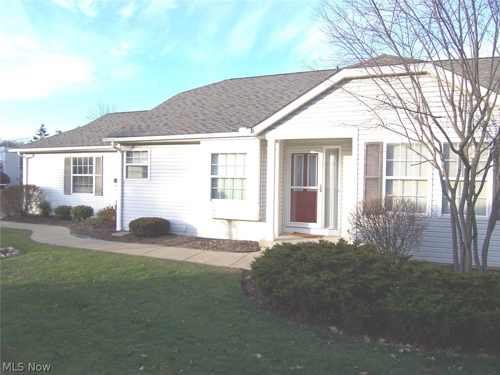 Woodbury Condo - Residential