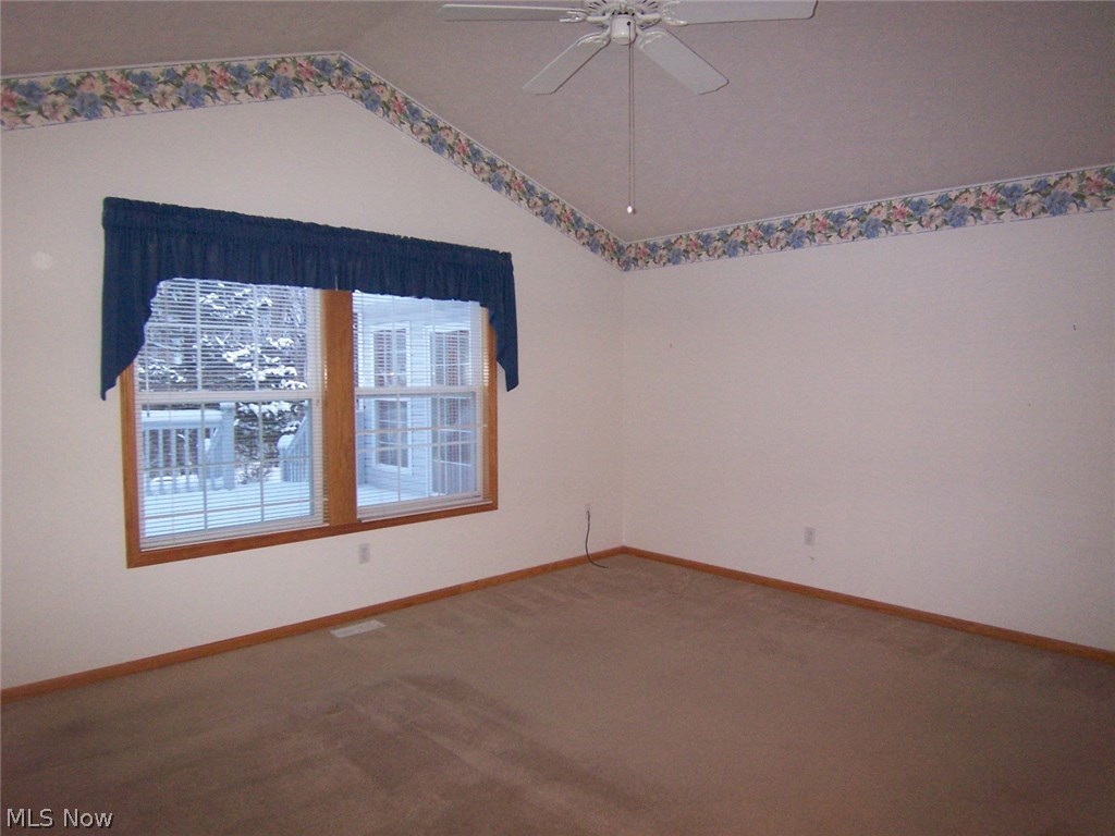 Woodbury Condo - Residential