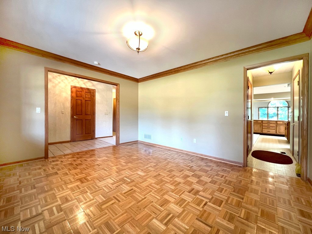 Waterford Land Condo - Residential