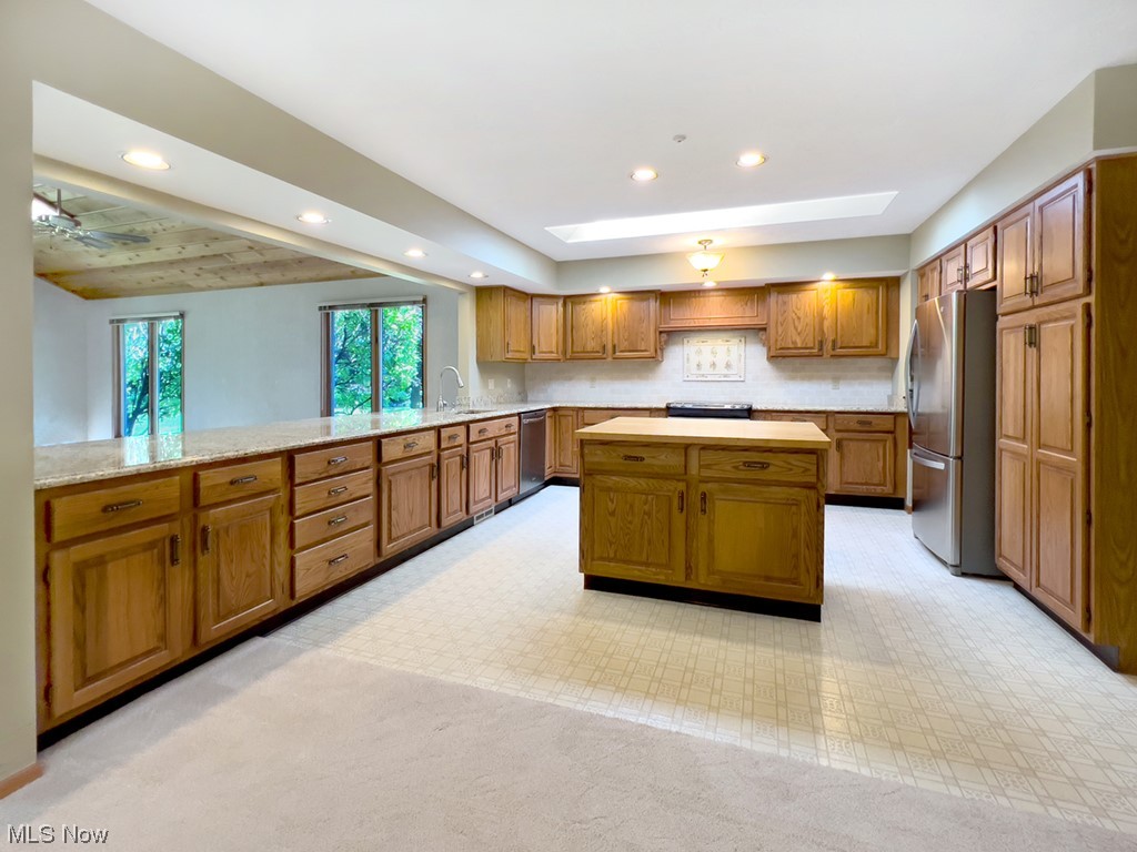 Waterford Land Condo - Residential