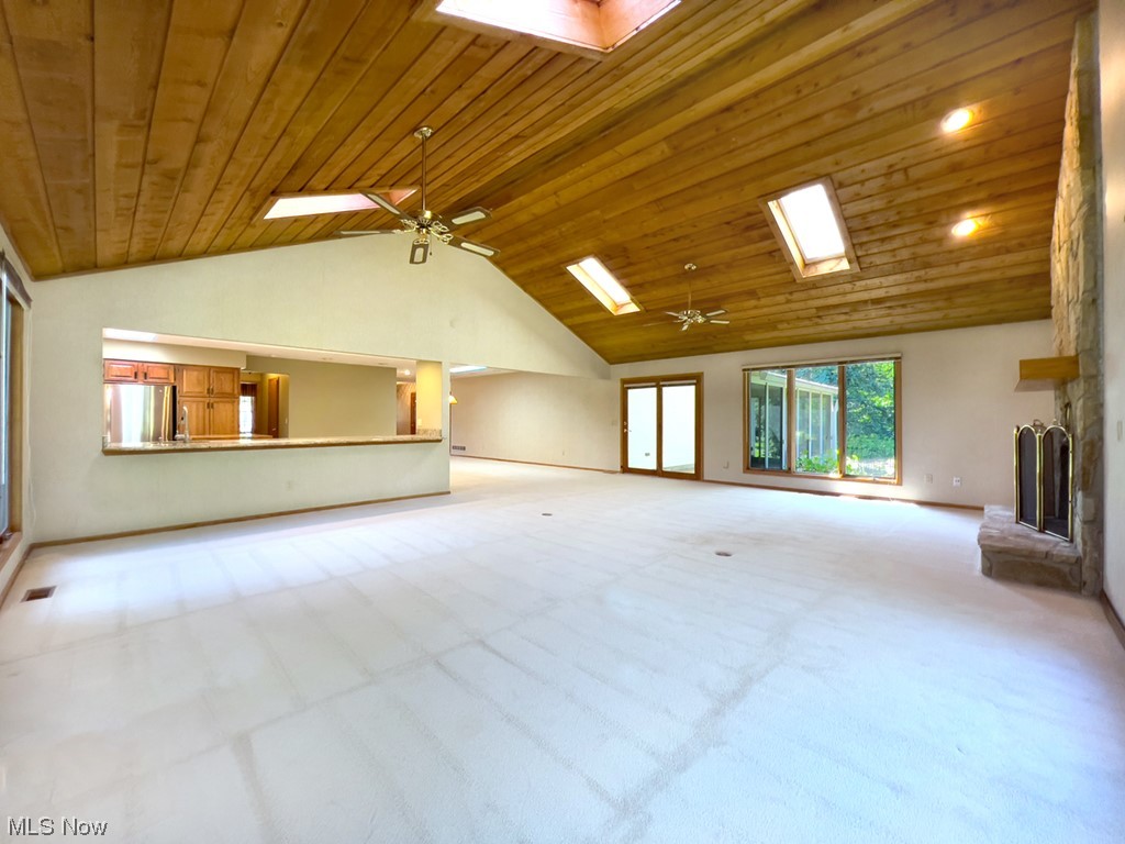 Waterford Land Condo - Residential