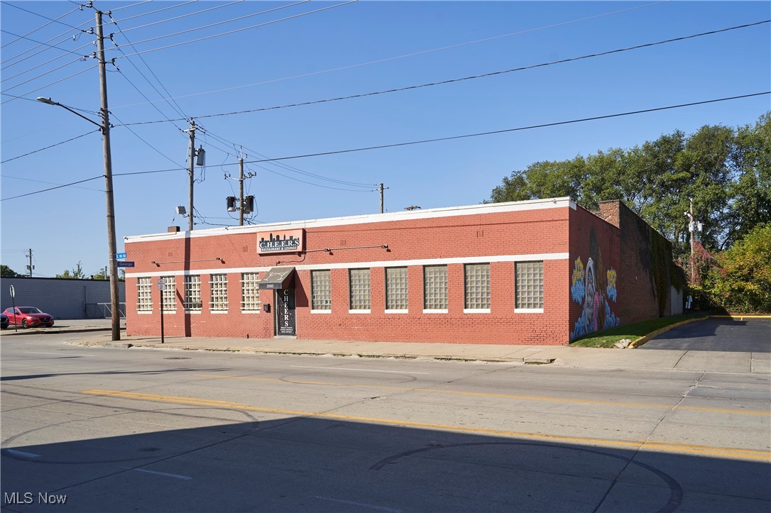 Cleveland, Ohio 44105, United States, ,Commercial,Active,42767