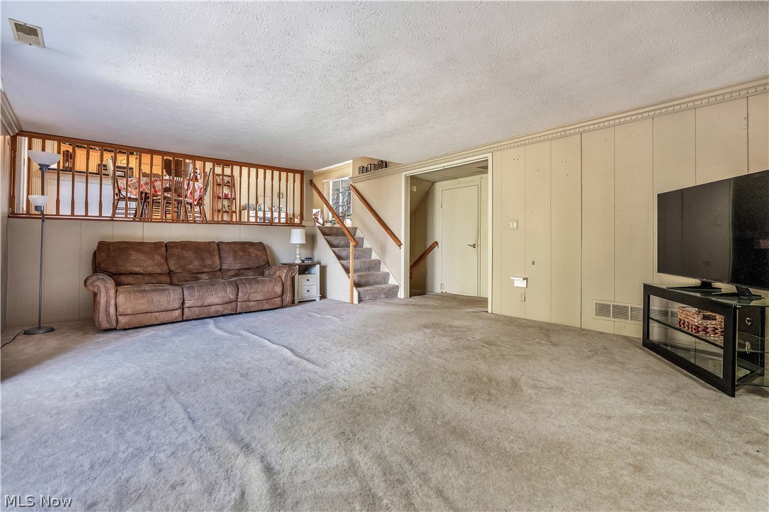 Village/Sebring - Residential