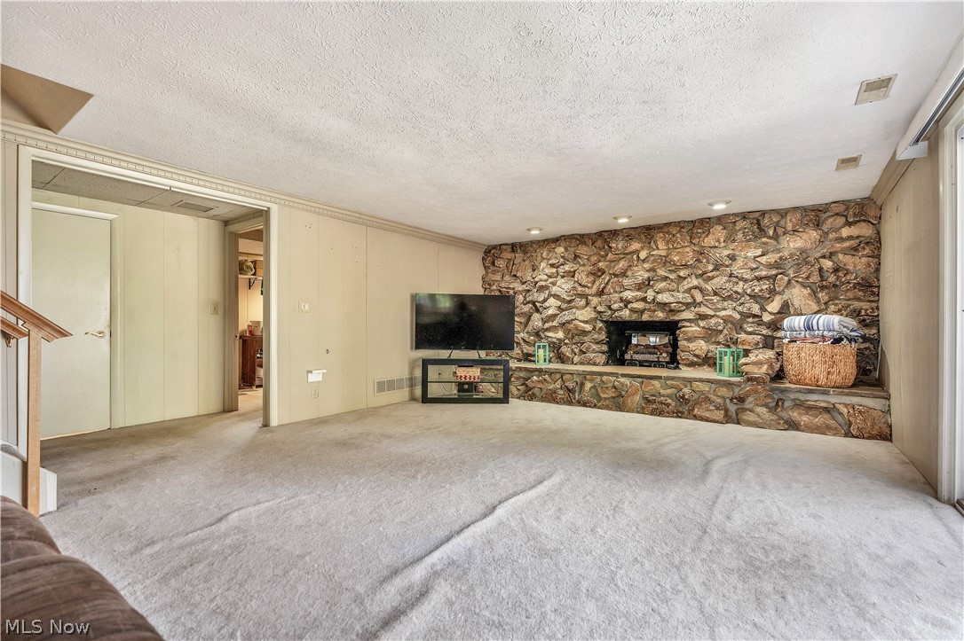 Village/Sebring - Residential