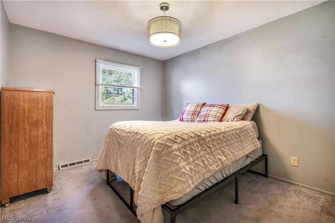 Village/Sebring - Residential