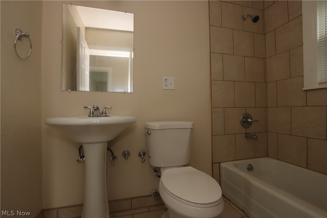 Ely & Musseys - Residential Income