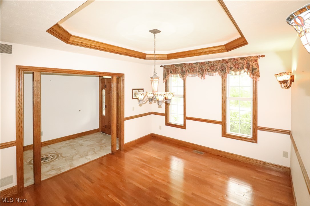 5280 Kapok Drive, Medina, Ohio image 7