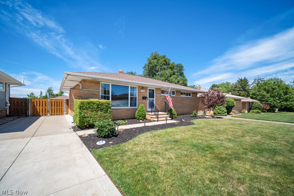 145 E Englewood Drive