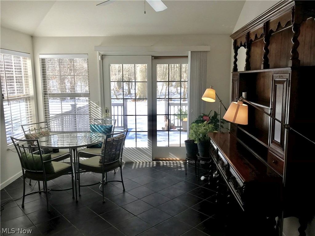 Villas/Tippecanoe Woods Condos - Residential