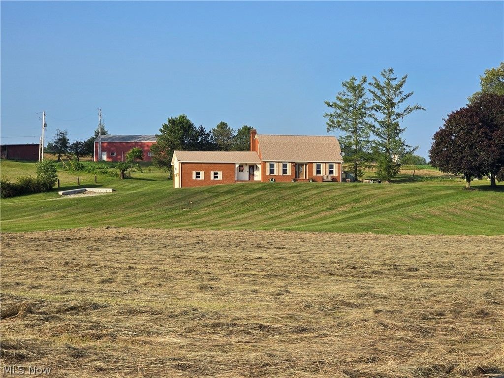 Photo of 25200 State Route 621, Coshocton, OH 43812 (MLS # 5224946)