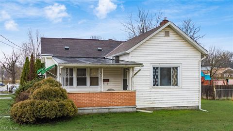 Homes For Sale - 57 Elm Street<br/> Perry County, Roseville, OH 43777