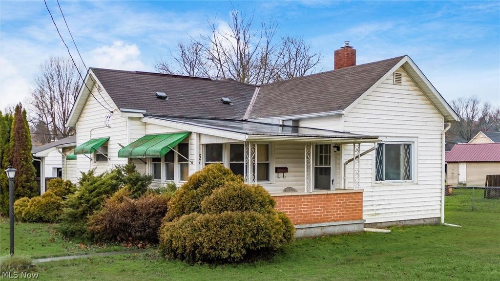 Photo of 57 Elm Street, Roseville, OH 43777 (MLS # 5191580)