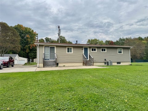 Tiny photo for 5819 Hillcrest Avenue, Ashtabula, OH 44004 (MLS # 5257079)