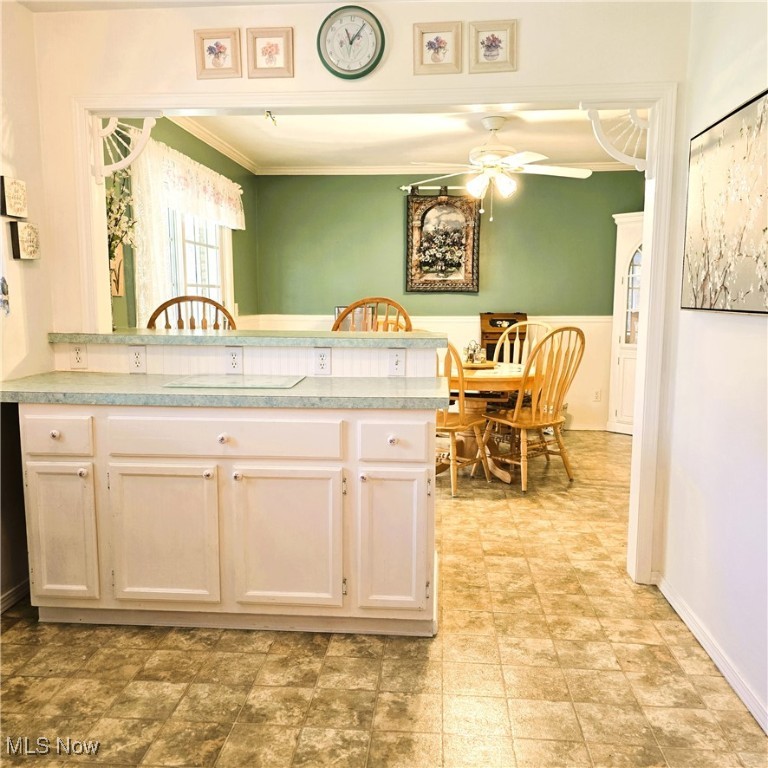 8443 Parkdale Drive, North Royalton, Ohio image 4