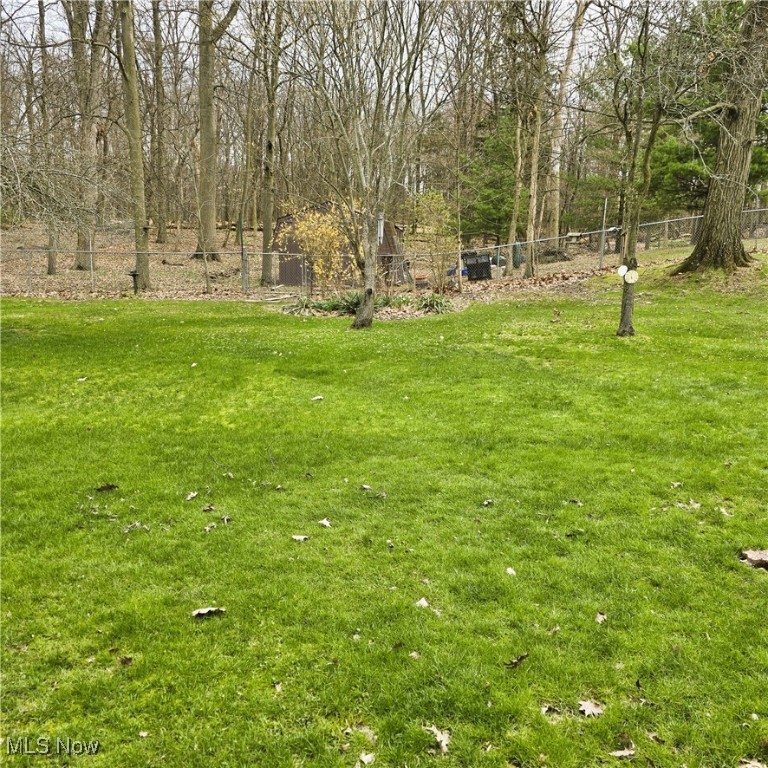 8443 Parkdale Drive, North Royalton, Ohio image 15