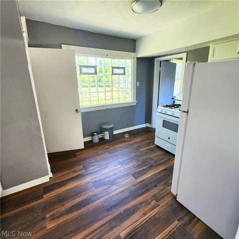 Tiny photo for 3198 E 118th Street, Cleveland, OH 44120 (MLS # 5221700)