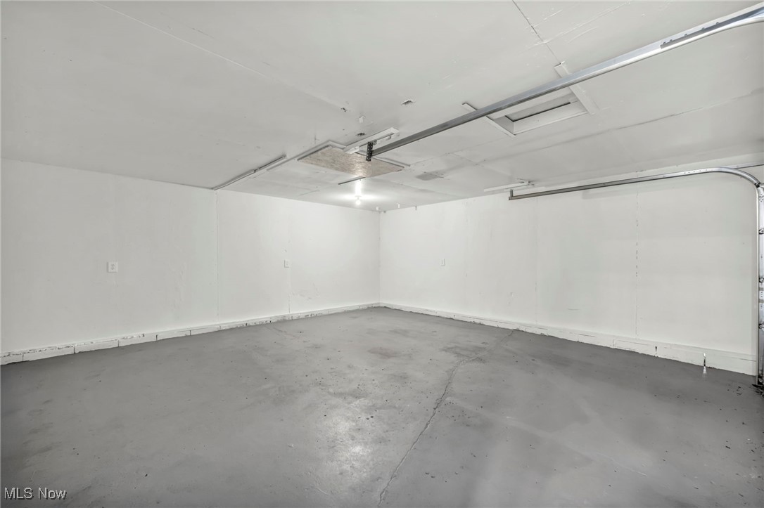 Akers Dellenberger - Residential