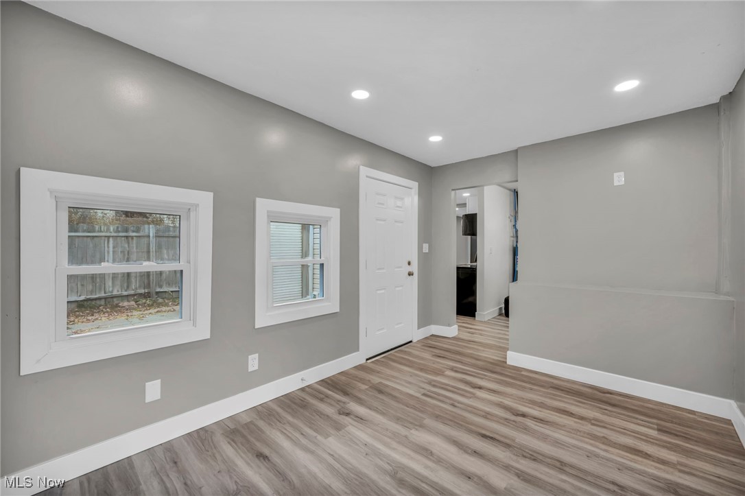 Akers Dellenberger - Residential