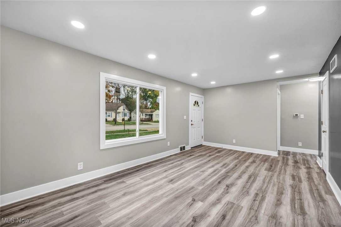 Akers Dellenberger - Residential