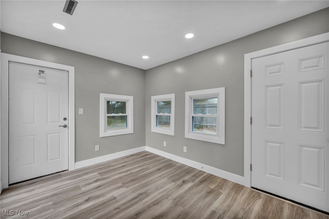 Akers Dellenberger - Residential