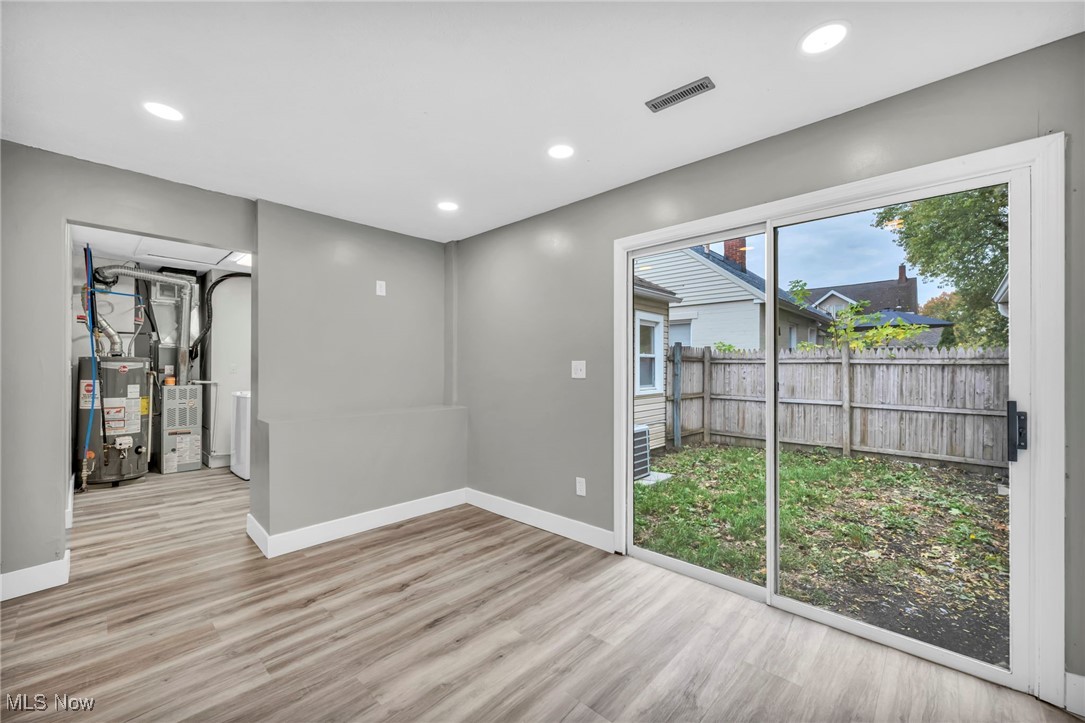 Akers Dellenberger - Residential