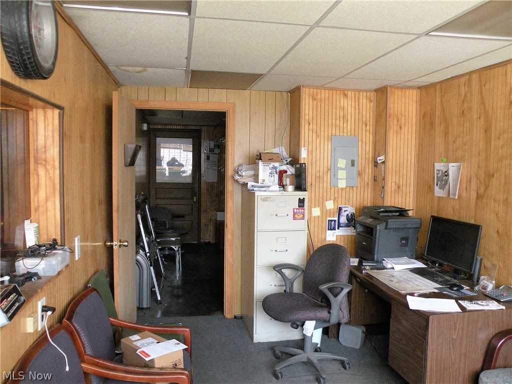 Leonard Cases Sub - Commercial Sale