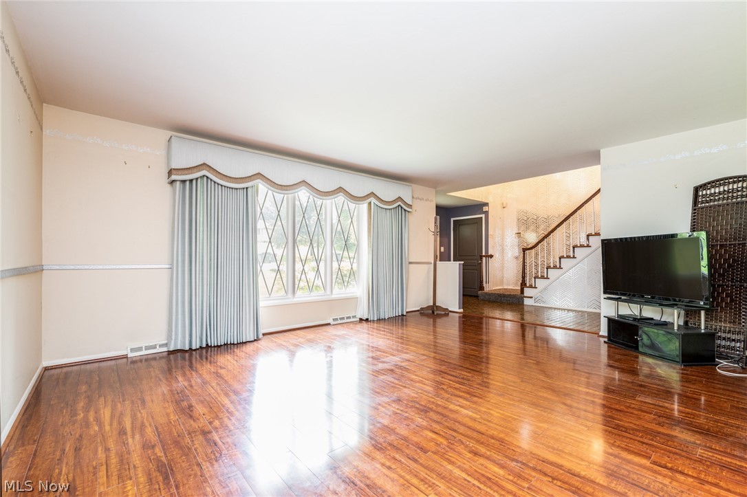 Ledgehill Incs Ledgehill - Residential