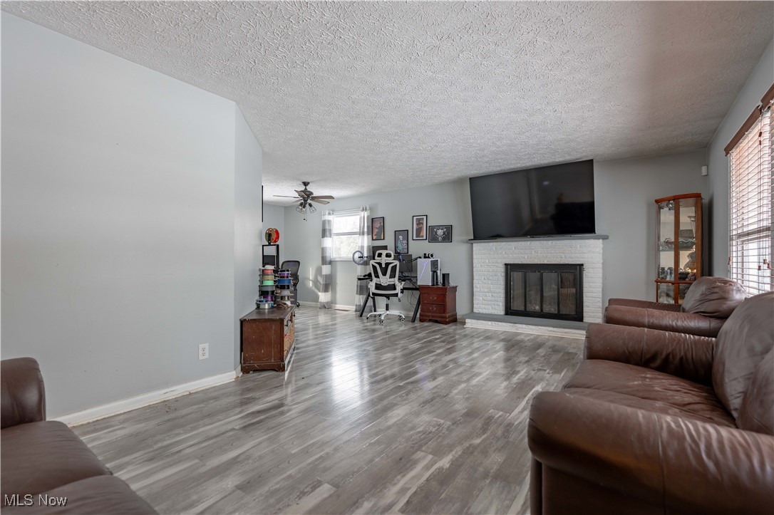 13760 Overcrest Street, Alliance, Ohio image 4