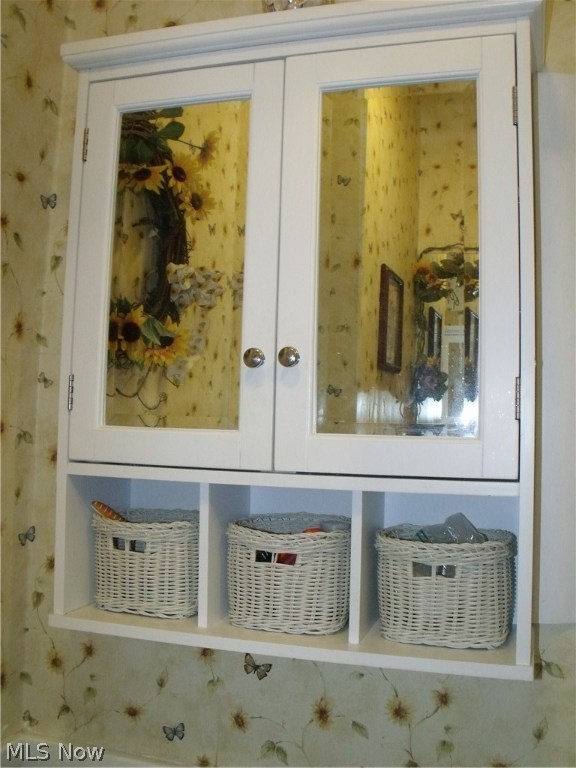 Carriage House Condo Ph II - Residential