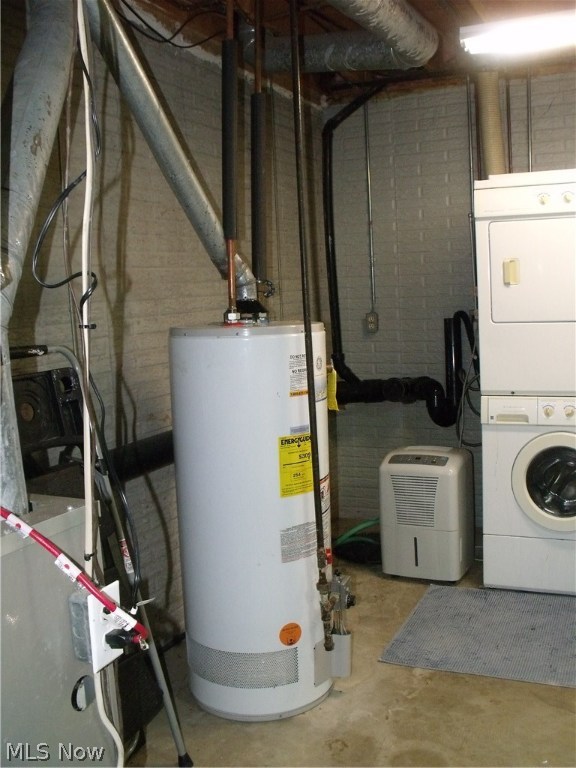 Carriage House Condo Ph II - Residential