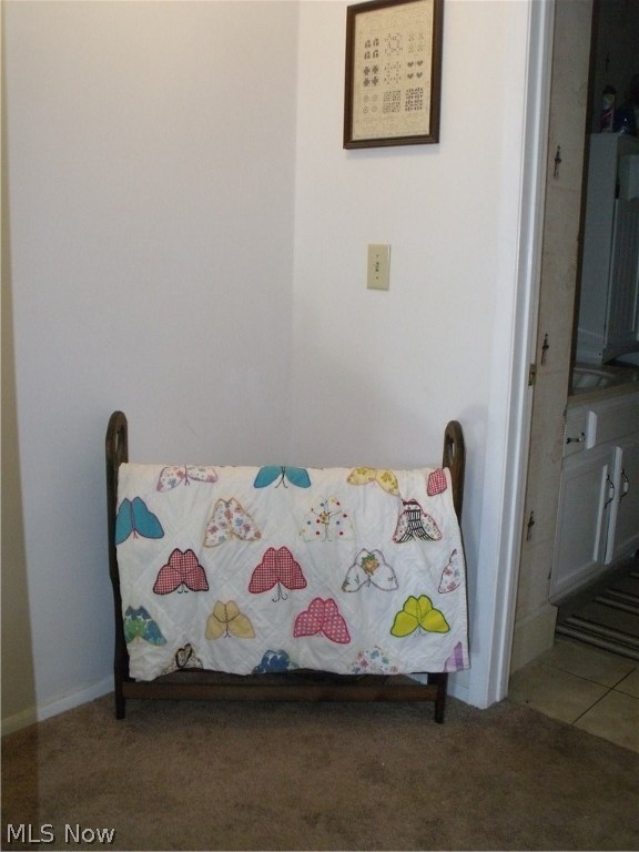 Carriage House Condo Ph II - Residential