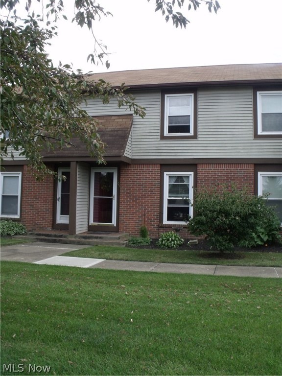 Carriage House Condo Ph II - Residential